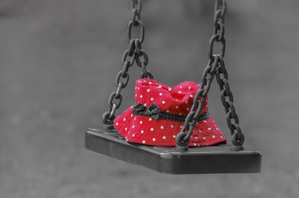 ファッションレンタルの返却を忘れた場合の罰金はどのくらい？