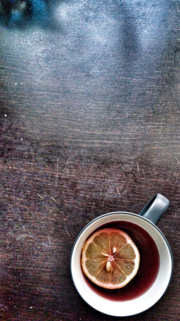 サブスクを利用するメリットとデメリットは何ですか？