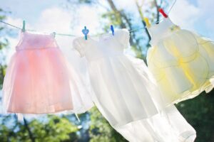 「服のレンタル図鑑は完全に役立つ？選び方と注意点を徹底解説！」