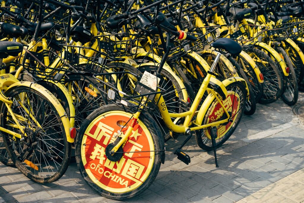 ファッションレンタルの月額はいくらが相場なのか？