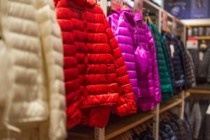 洋服レンタルサブスクで安いサイトはどこですか？